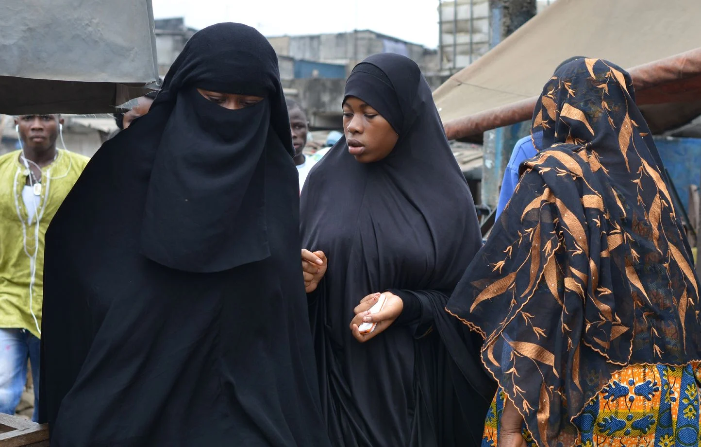Le voile imposé dans les transports maliens : Jusqu’où ira l’emprise des jihadistes du JNIM ? Le voile imposé dans les transports maliens : Jusqu’où ira l’emprise des jihadistes du JNIM ?
