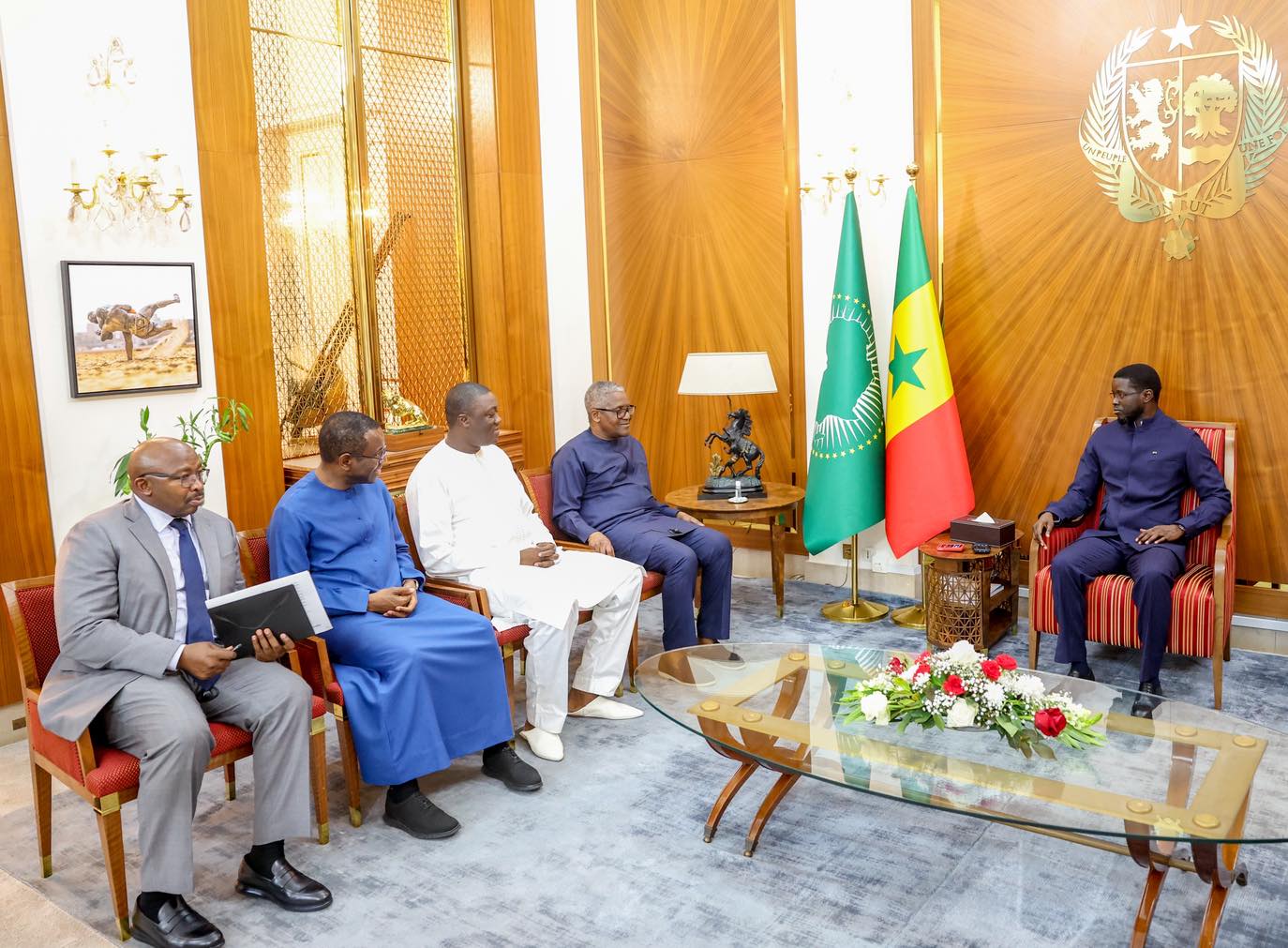 Diomaye Faye et Dangote scellent un partenariat stratégique à Dakar Diomaye Faye et Dangote scellent un partenariat stratégique à Dakar