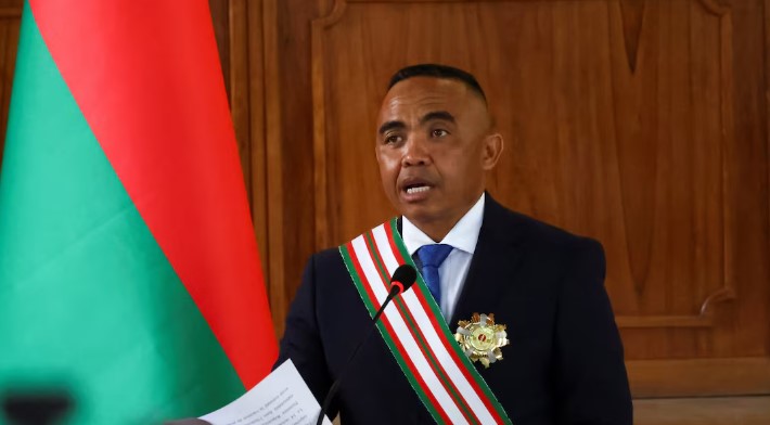 Madagascar : investi président, Randrianirina face à la vigilance de la Gen Z Madagascar : investi président, Randrianirina face à la vigilance de la Gen Z