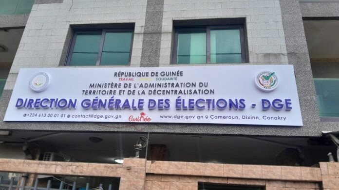 Guinée Conakry : 900 millions pour rêver du fauteuil présidentiel ! Guinée Conakry : 900 millions pour rêver du fauteuil présidentiel !