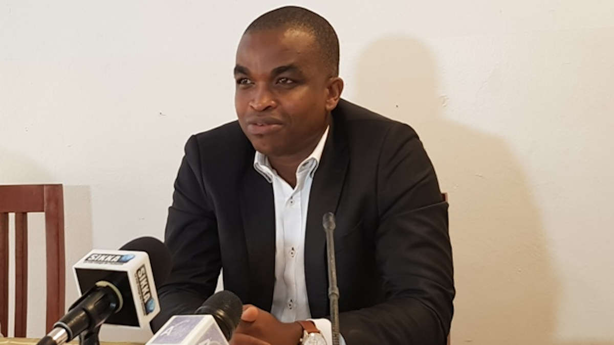 Présidentielle de 2026 au Bénin : dérouté par la Cour constitutionnelle, Me Renaud Agbodjo annonce son retrait de la vie politique Présidentielle de 2026 au Bénin : dérouté par la Cour constitutionnelle, Me Renaud Agbodjo annonce son retrait de la vie politique