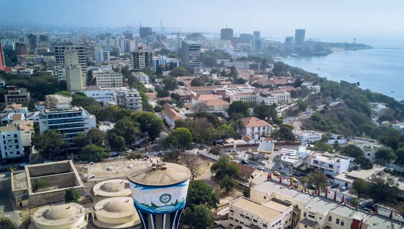 FCFA ou monnaie nationale : Le Sénégal face à un dilemme stratégique FCFA ou monnaie nationale : Le Sénégal face à un dilemme stratégique