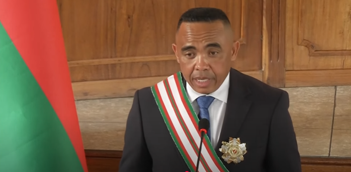 Madagascar : la nouvelle administration multiplie les interdictions de sortie du territoire Madagascar : la nouvelle administration multiplie les interdictions de sortie du territoire