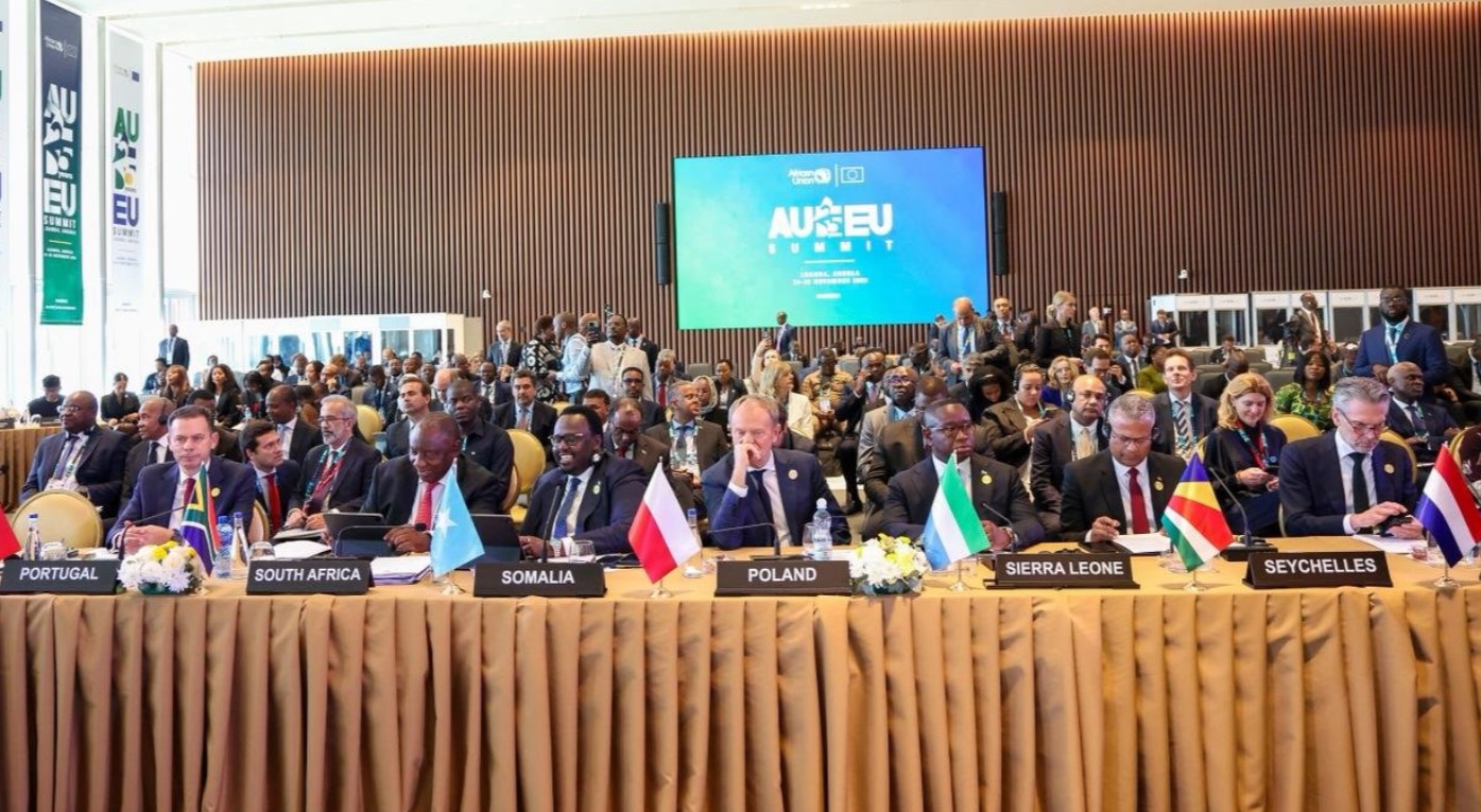 Sommet UE-Afrique : l’Europe veut reconquérir son influence face à la Chine et la Russie Sommet UE-Afrique : l’Europe veut reconquérir son influence face à la Chine et la Russie