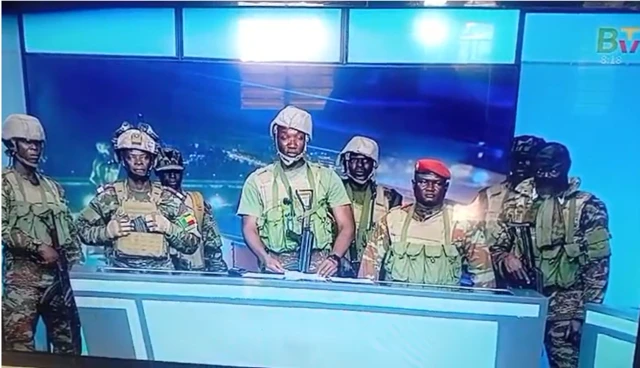 Tentative de coup d’État au Bénin : ce que l'on en sait Tentative de coup d’État au Bénin : ce que l'on en sait