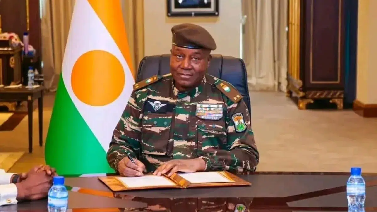 Le Niger réussit la neuvième revue du FMI avant l'échéance de décembre Le Niger réussit la neuvième revue du FMI avant l'échéance de décembre