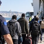 Migration : cinq pays européens veulent installer des centres de retour en Afrique Migration - cinq pays européens veulent installer des centres de retour en Afrique